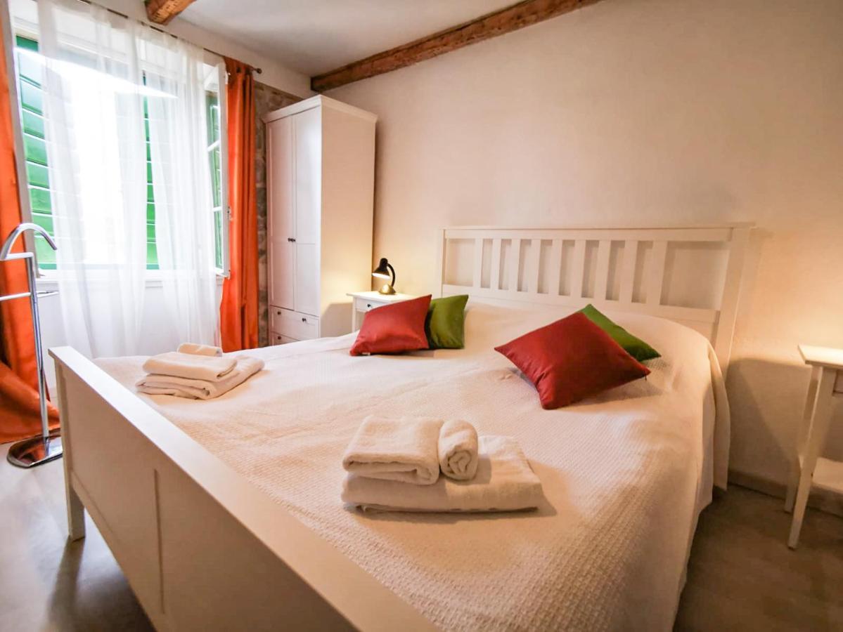 Val Comeza Hotel Komiza Luaran gambar