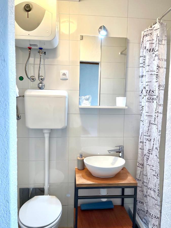 Val Comeza Hotel Komiza Luaran gambar